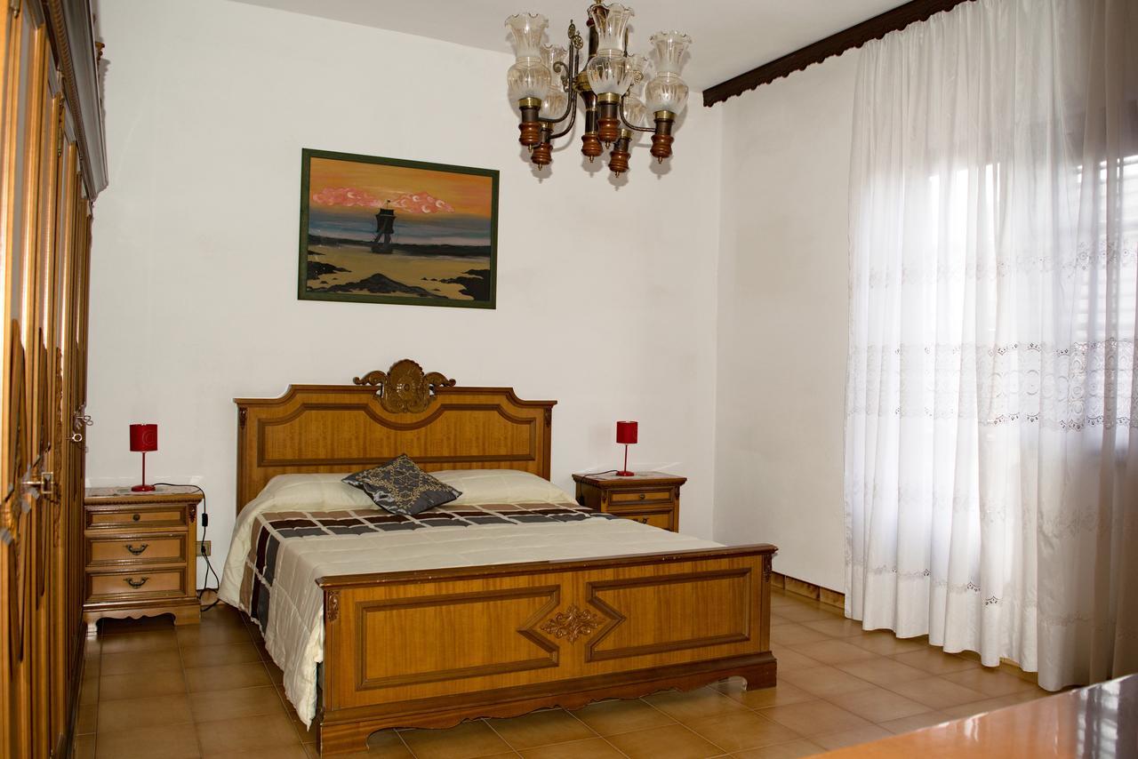 Bed and Breakfast Is Cogas à Masainas Chambre photo